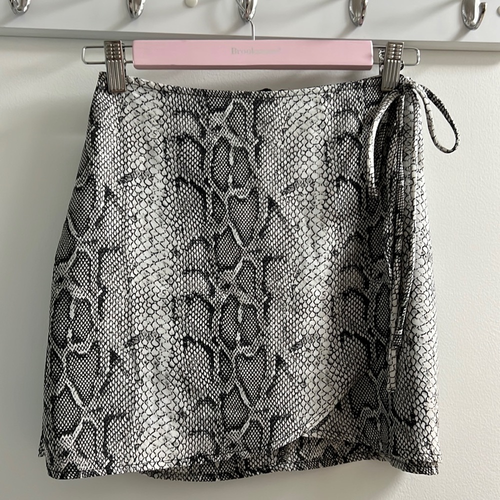 Mini Skirt- Snake Skin Pattern
